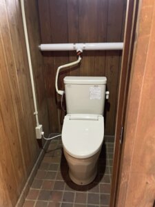 ニセコサヒナ　トイレ